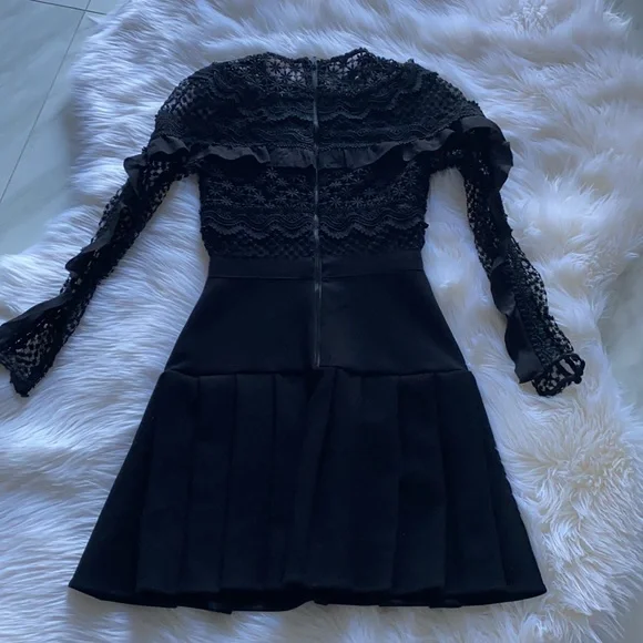 Self portrait dress in black size 0 - Picture 7 of 9